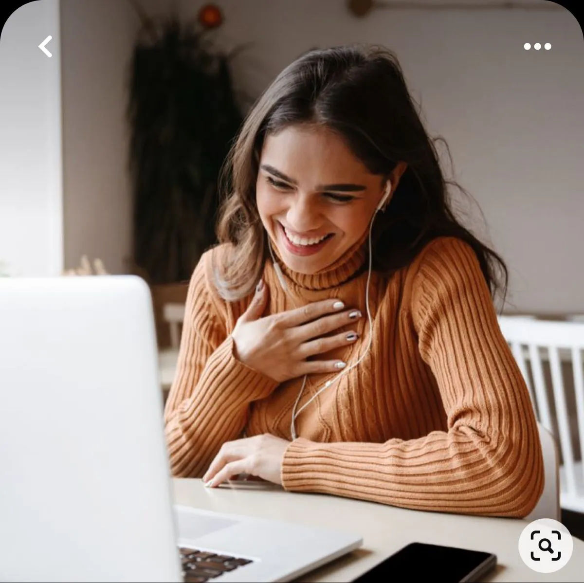 Pusta cela więzienna The Cage